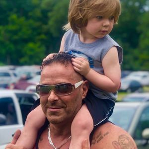 Meet your Posher, Todd